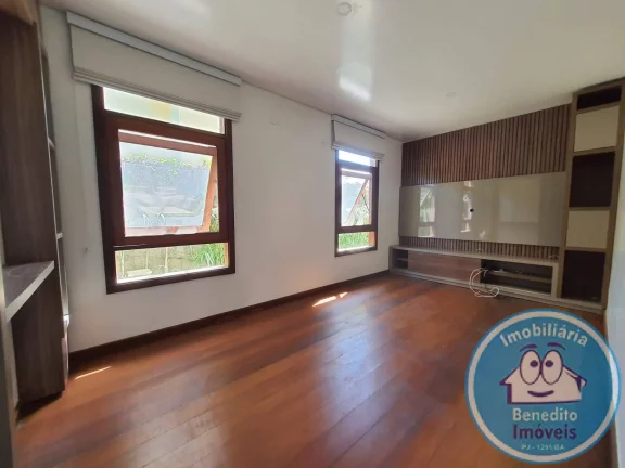 Imagem Vendo casa excepcional com design exclusivo em Porto Seguro