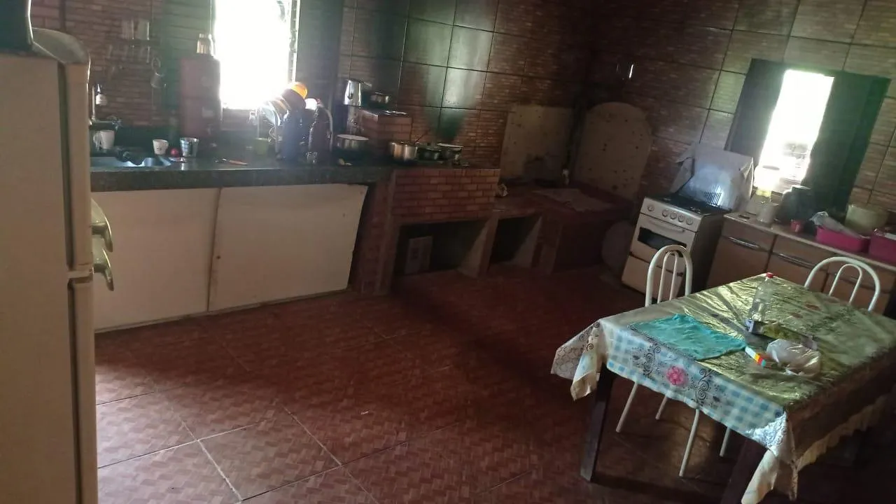 Imagem Vendo um ótimo terreno com 13 hectares de área total , em Crucilândia / MG