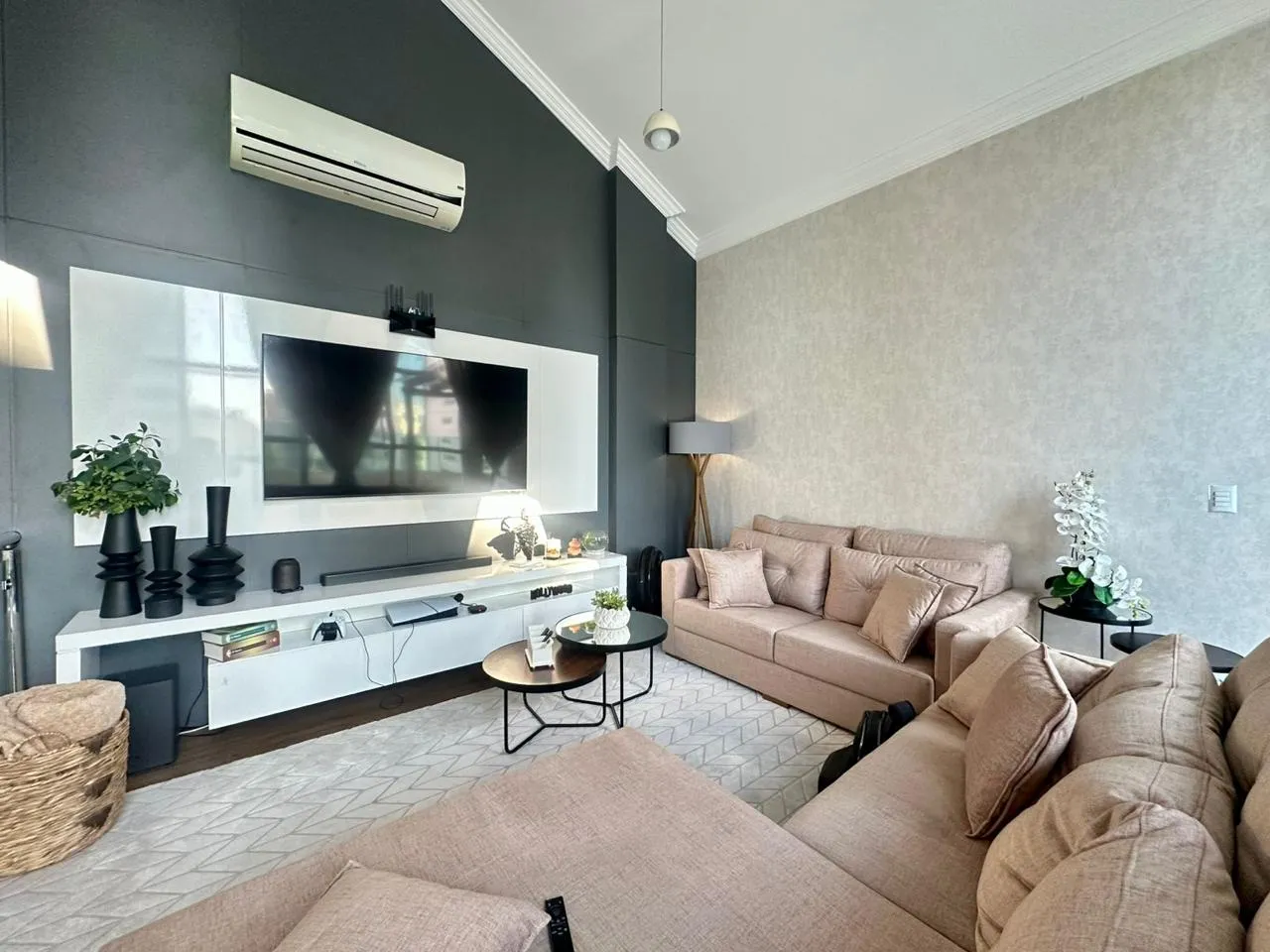 Imagem Apartamento à venda com 415m2 por R$ 5.050.000,00