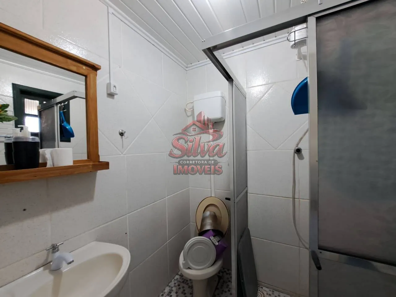 Imagem Casa 5 dormitórios com piscina a 200m do mar
