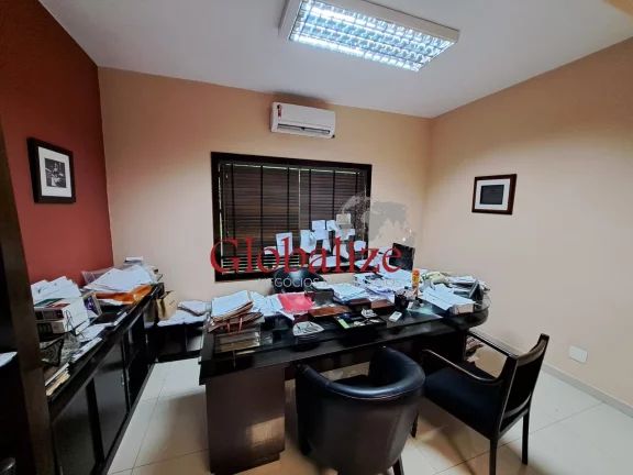 Imagem Casa para locação comercial com várias salas, recepção, cozinha e edicula por R$6.900,00 o pacote no centro de Santos