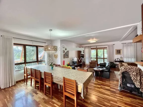 Imagem Cond. Paineiras II - Impecável! 3 suítes, piscina, gourmet, salão e VISTA!