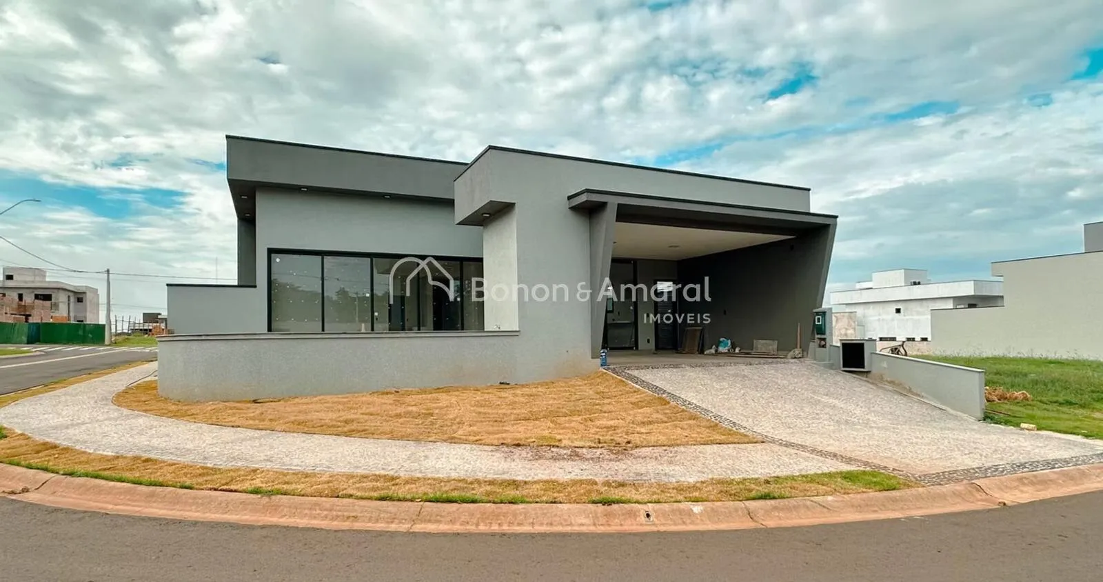 Imagem Casa a venda no Condomínio Santorini, Parque Brasil 500, Paulínia.