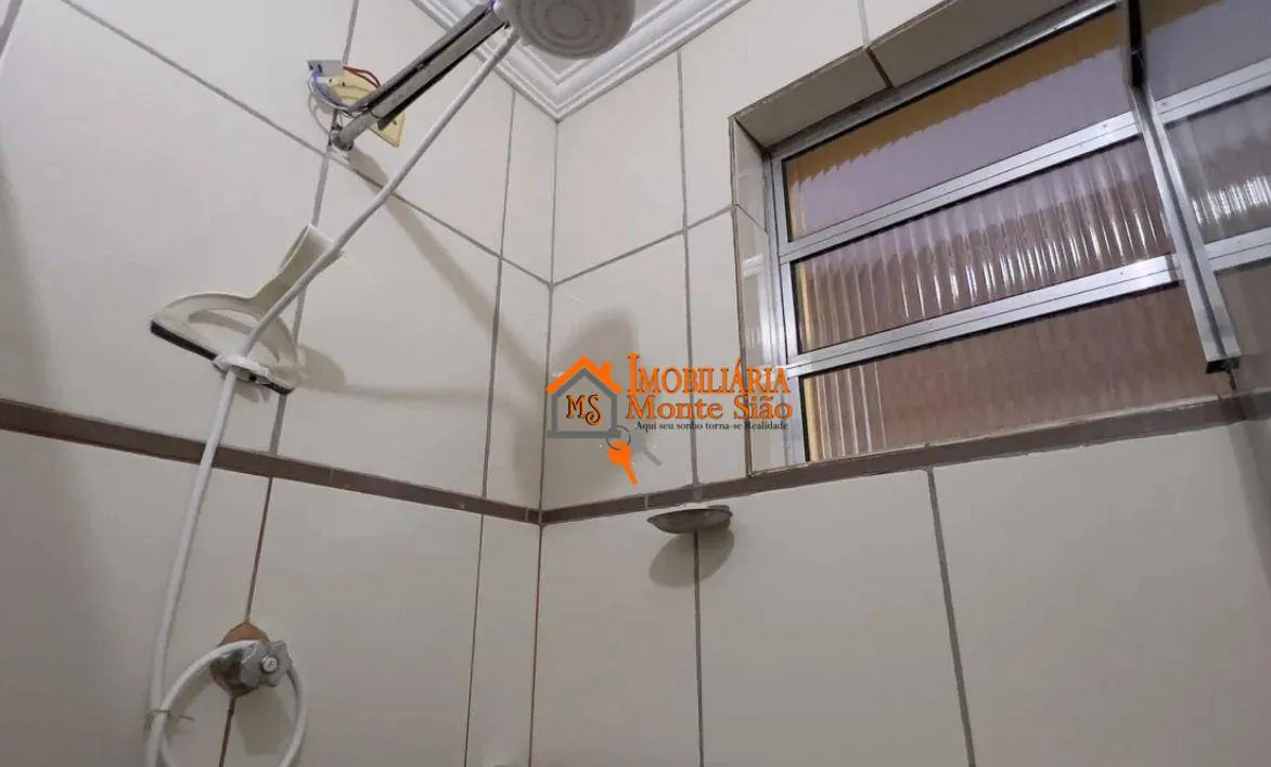 Imagem Sobrado com 4 dormitórios à venda, 200 m² por R$ 636.000 - Vila Nossa Senhora de Fátima - Guarulhos/SP