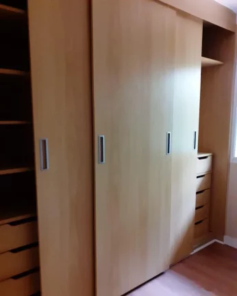 Imagem Vendo sobrado em condomínio - Villaggio da Granja- 3 dormitórios
