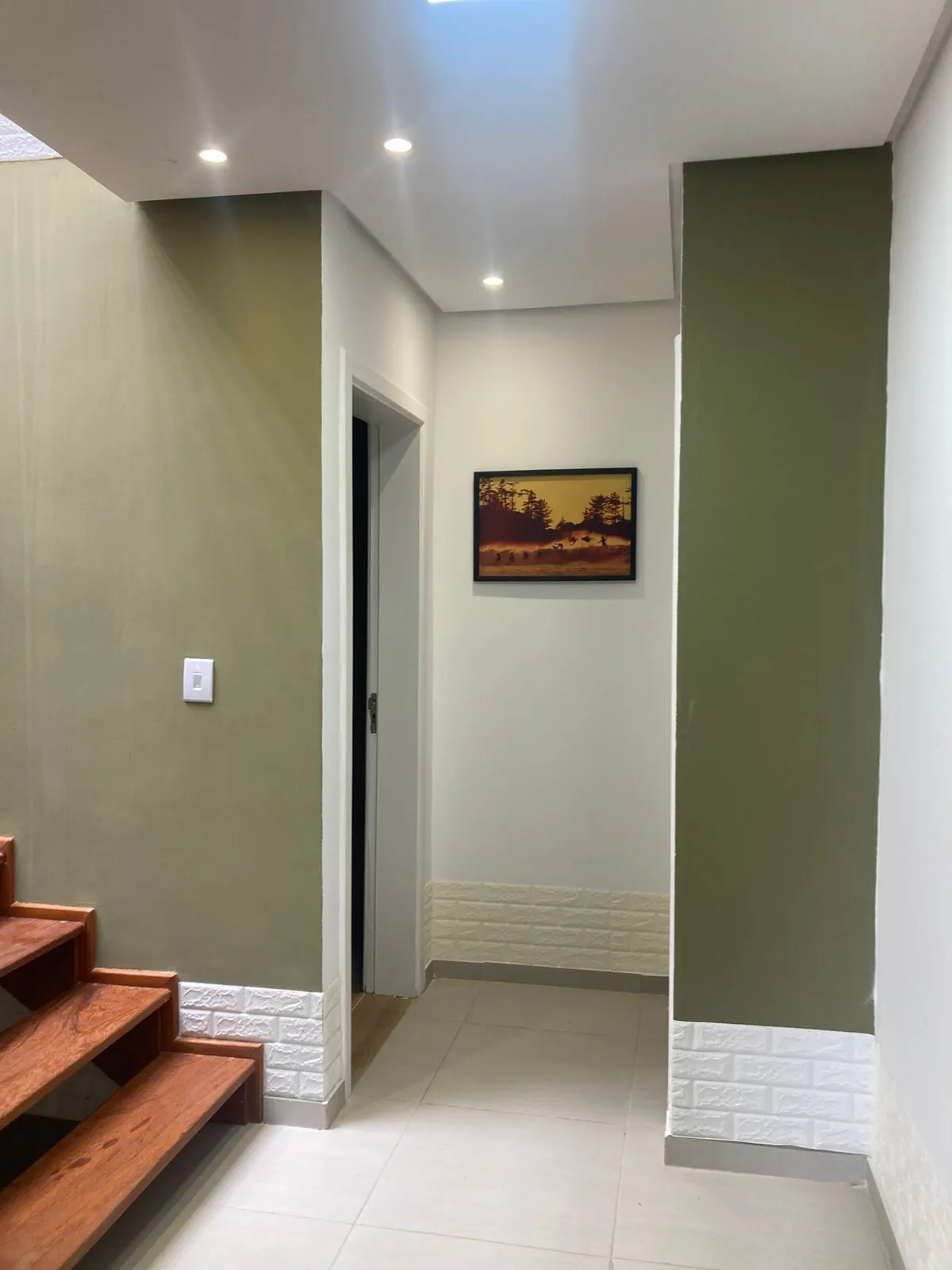 Imagem Casa de 3 Pavimentos no Bairro Aberta dos Morros