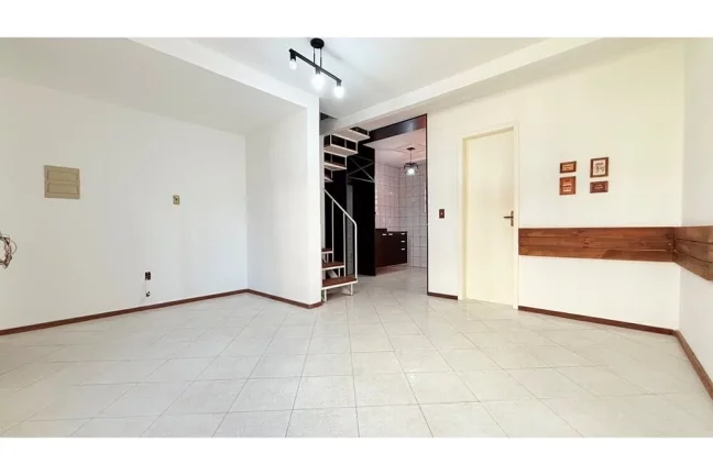 Foto do imóvel Casa em Condomínio para venda em Porto Alegre