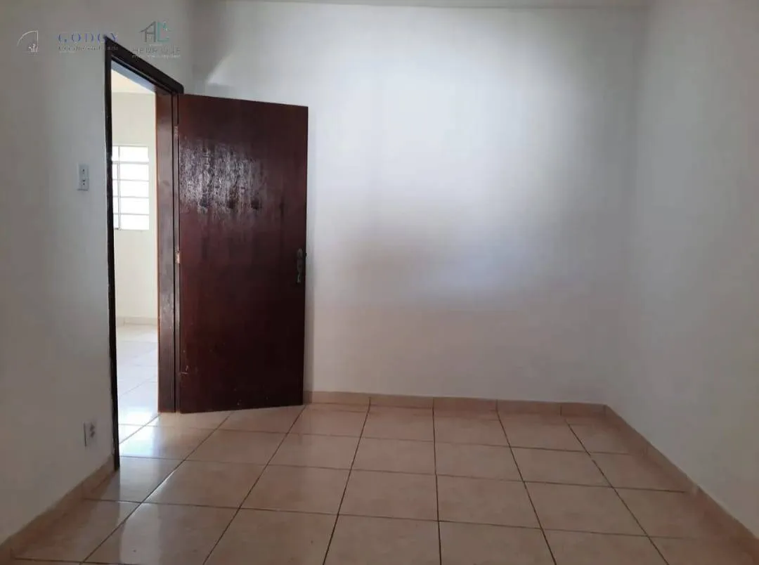 Imagem Casa térrea com 2 dormitórios à venda em Pindamonhangaba - Jardim Cristina