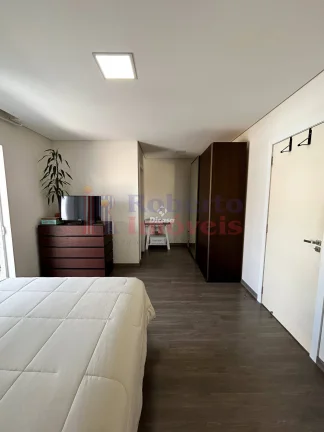 Imagem Sobrado no Uberaba/PR - Permuta por Imóveis em Itapoá/SC