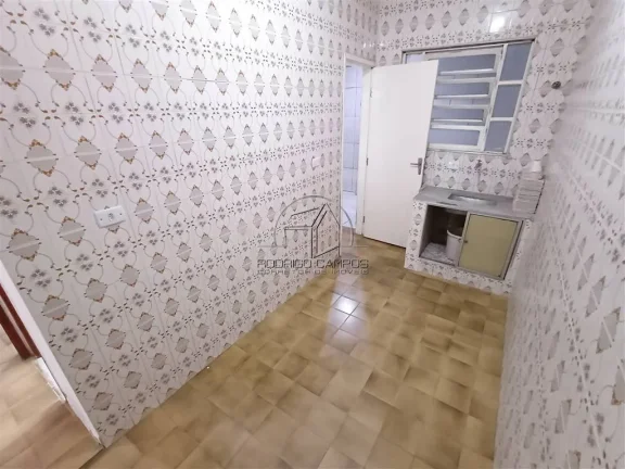 Imagem Casa Geminada 2 Quartos no Ocian, Praia Grande - Conforto e Segurança