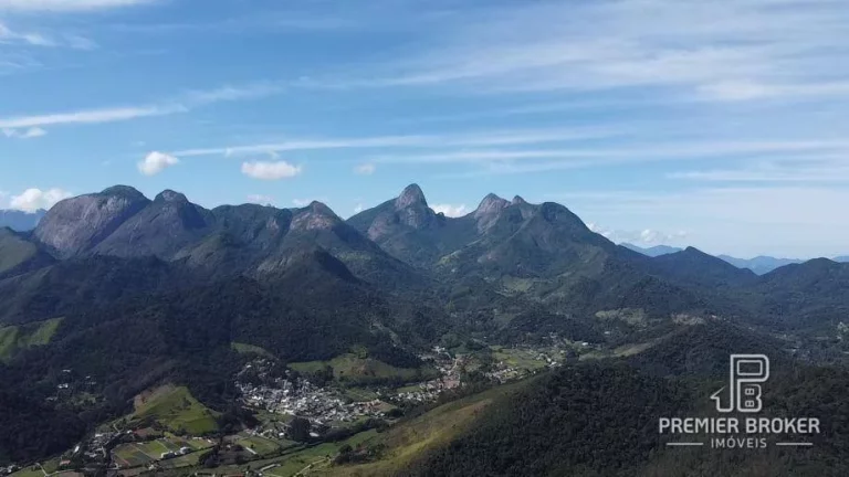 Imagem Terreno à venda, 1500 m² por R$ 260.000,00 - Albuquerque - Teresópolis/RJ