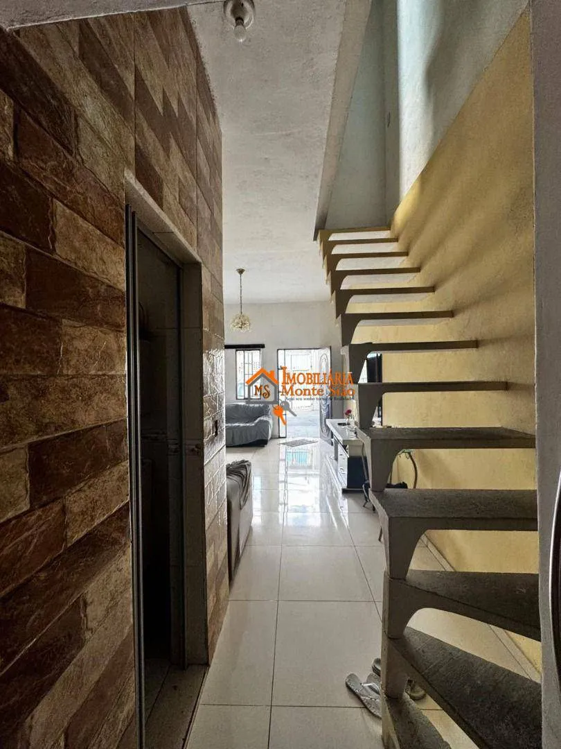 Imagem Sobrado com 3 dormitórios à venda, 125 m² por R$ 480.000,00 - Jardim Marilena - Guarulhos/SP