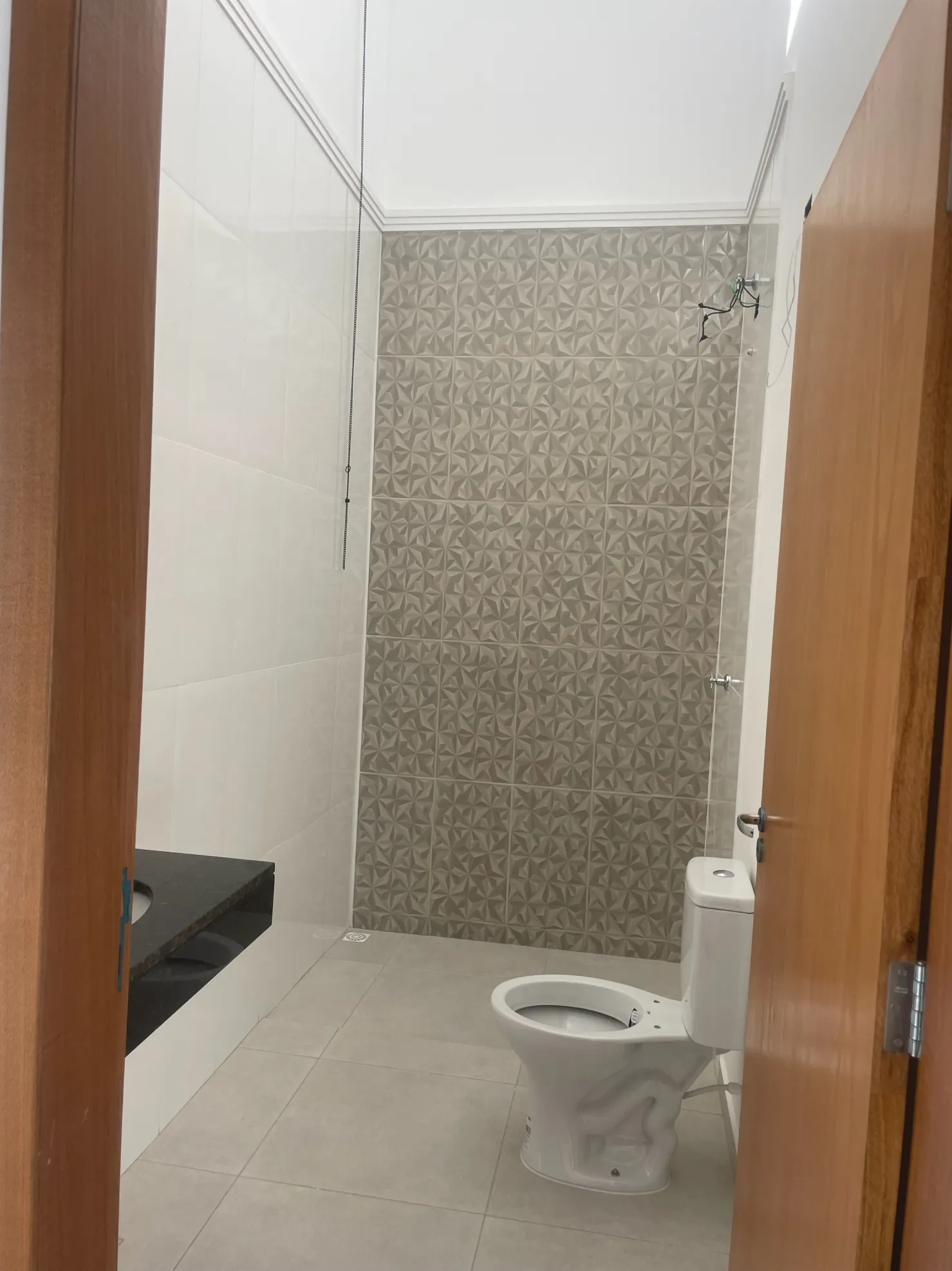 Imagem Casa à venda 2 dormitórios uma suíte com 1 lavabo, Loteamento Residencial e Comercial Araguaia, Pindamonhangaba, SP