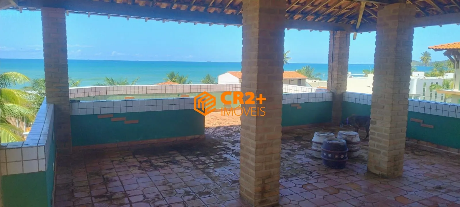 Imagem Vendo Casa triplex 06 quartos, 02 suítes, 03 vagas de garagem, 200 m2 em Cabo de