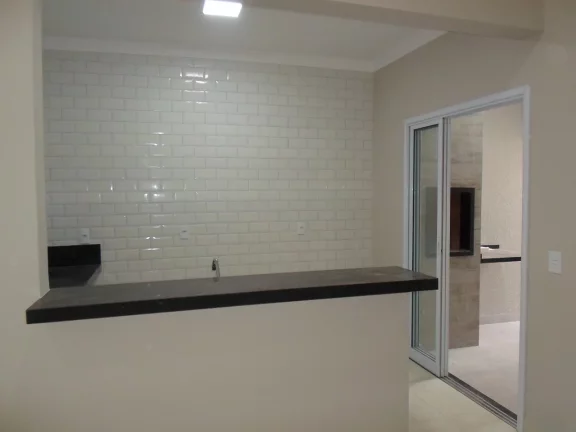 Imagem Vende-se casa no bairro Jardim Alice em Indaiatuba / São Paulo