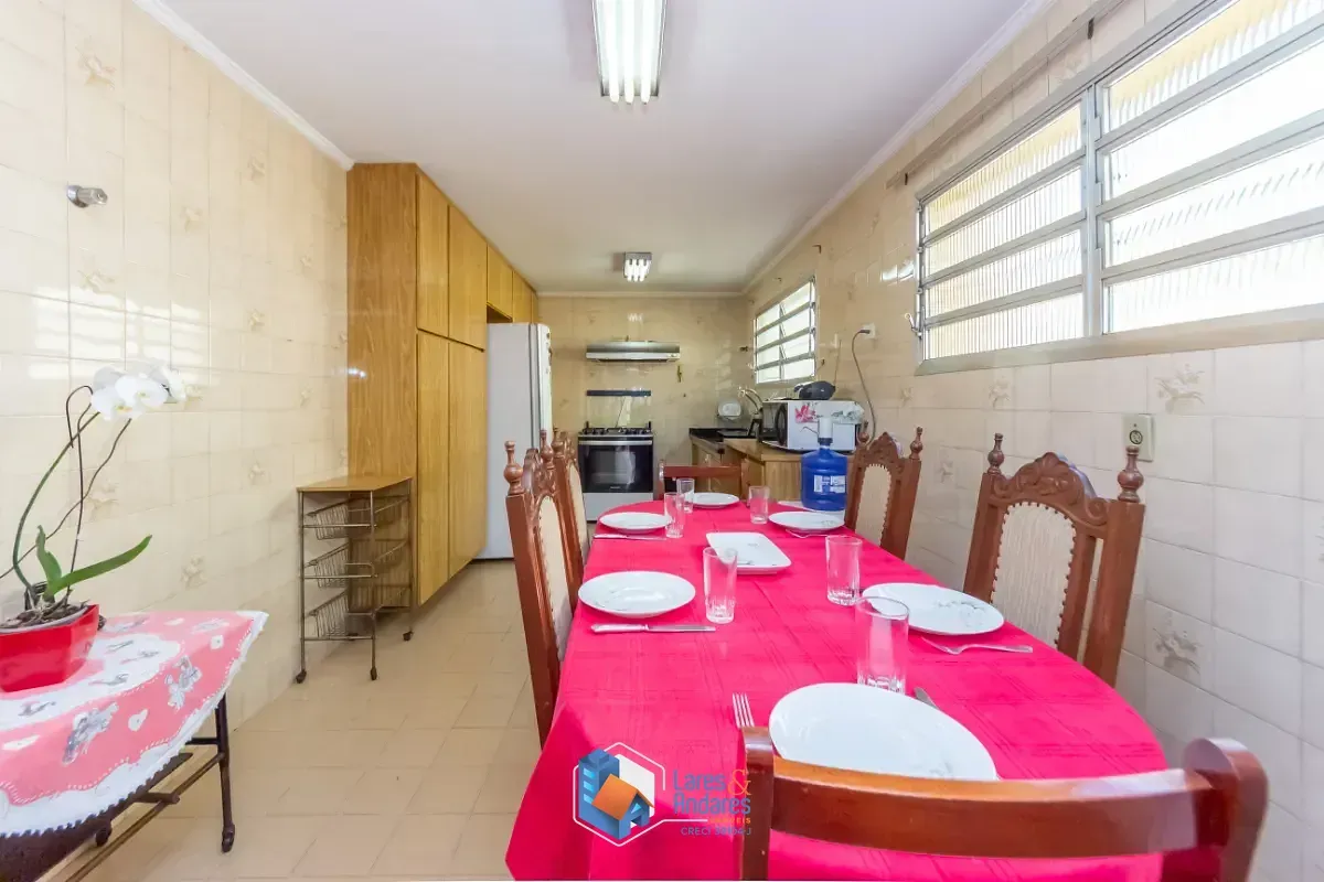Imagem Sobrado para venda e locação em Vila Parque Jabaquara com 6 quartos, sendo 1 suíte, 293m²
