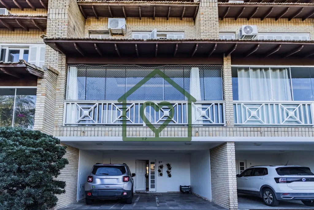 Imagem CASA EM CONDOMÍNIO DE 229m² COM 3 DORMITÓRIOS (1 SUÍTE MASTER), ESPAÇO EXTERNO COM PISCINA, COZ...