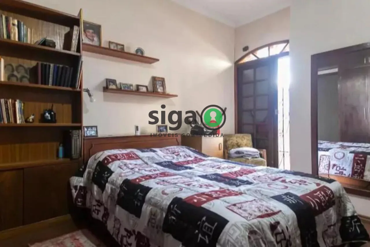 Imagem Casa mobiliada na Vila Clementino com varanda e espaço ideal para famílias.