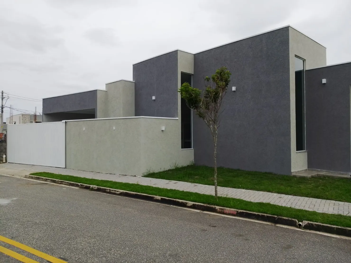 Imagem Casa à venda 3 Quartos, 1 Suite, 300M², Piracangaguá, Taubaté - SP | Condomínio Ouroville