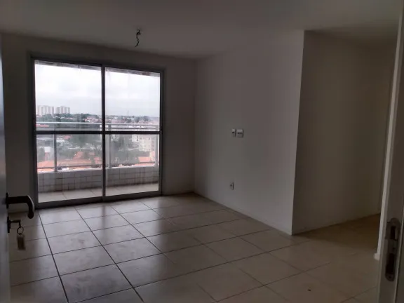 Imagem Apartamento com 3 Quartos à Venda, 67 m²em Jóquei Clube - Fortaleza