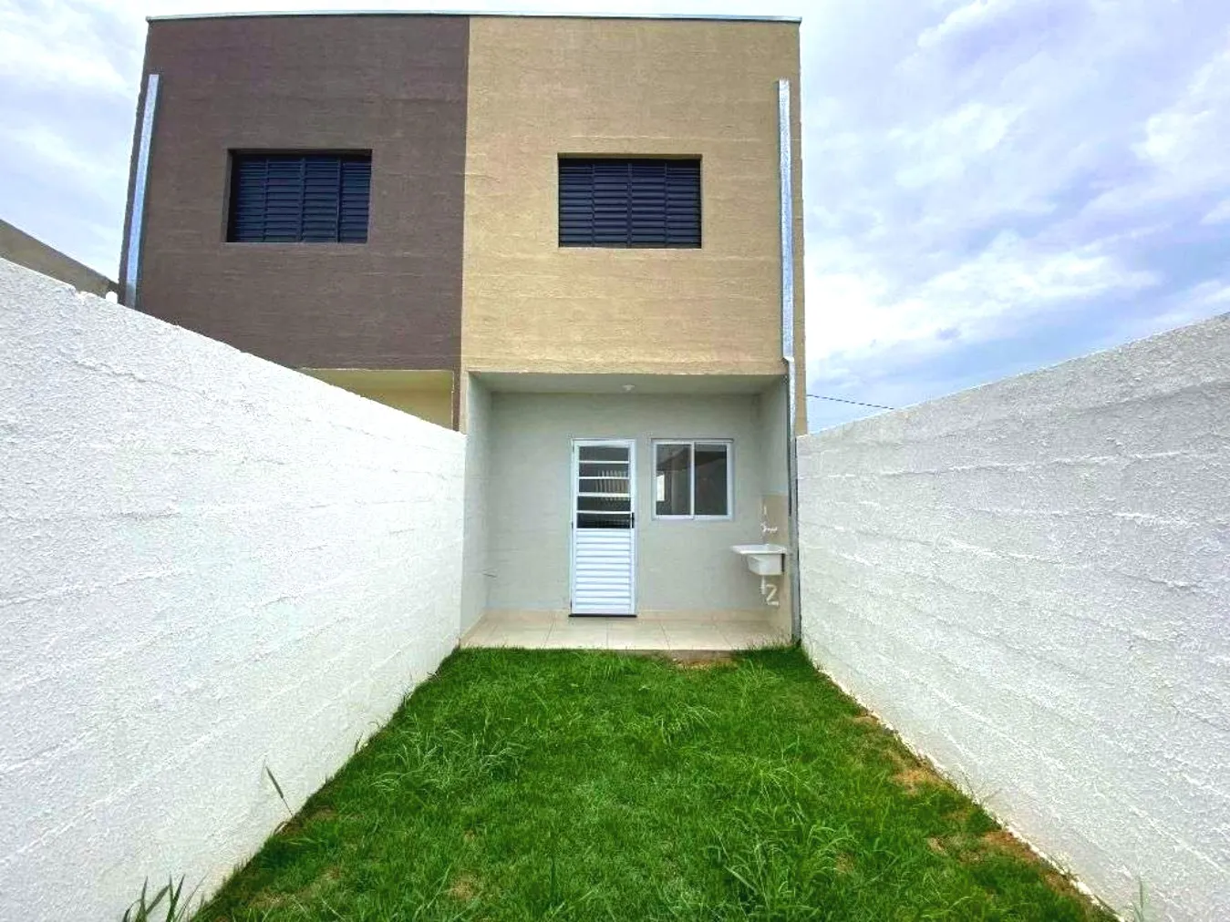 Imagem LINDO SOBRADO À VENDA DE 65M² PARQUE VISTA BÁRBARA - SOROCABA
