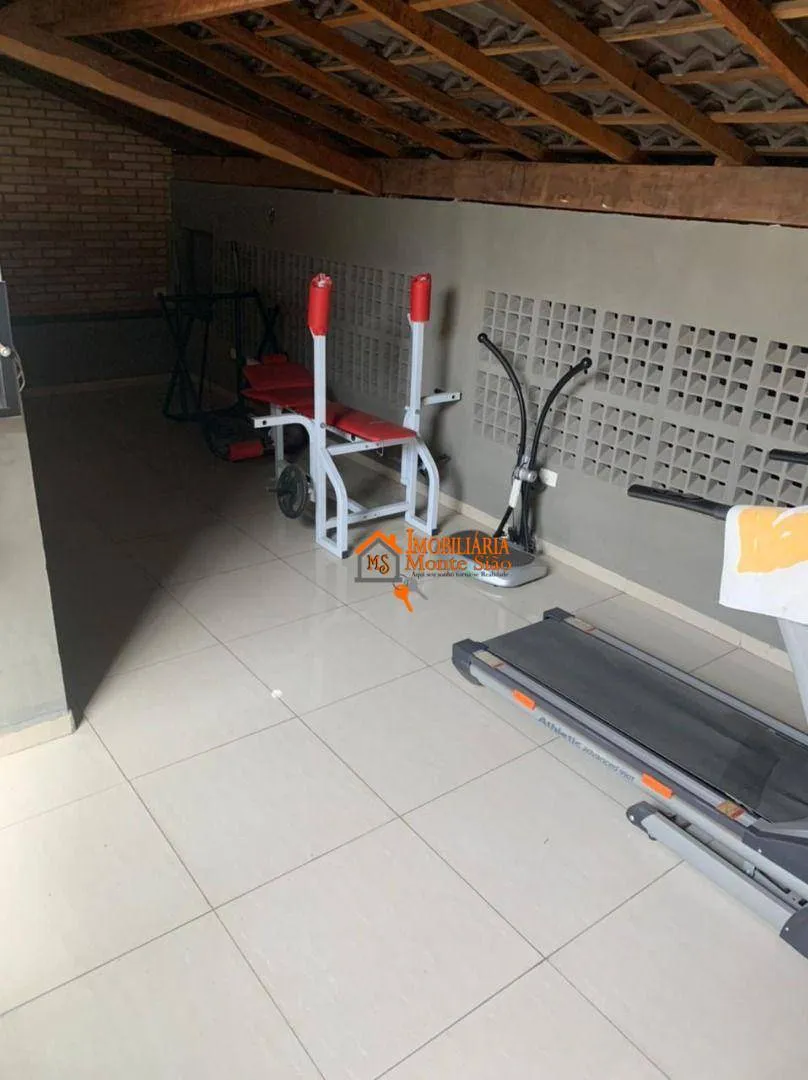 Imagem Sobrado com 3 dormitórios à venda, 375 m² por R$ 3.180.000,00 - Cidade Maia - Guarulhos/SP