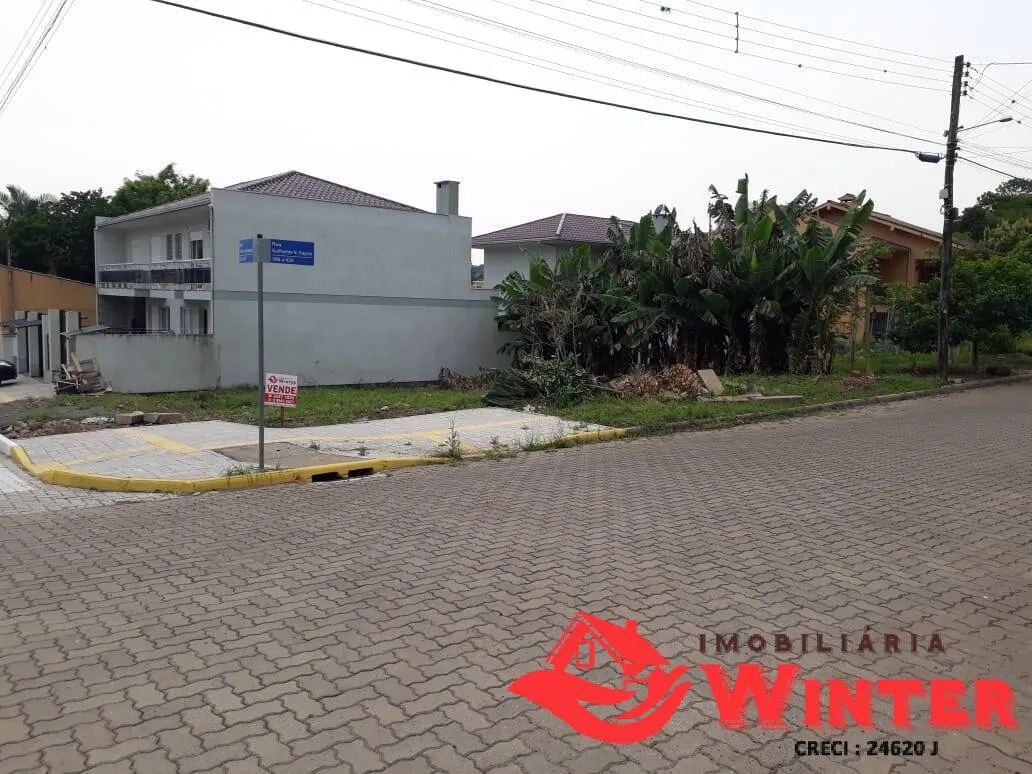 Imagem Belo terreno de esquina com 477,26m² no bairro Matiel, Feliz