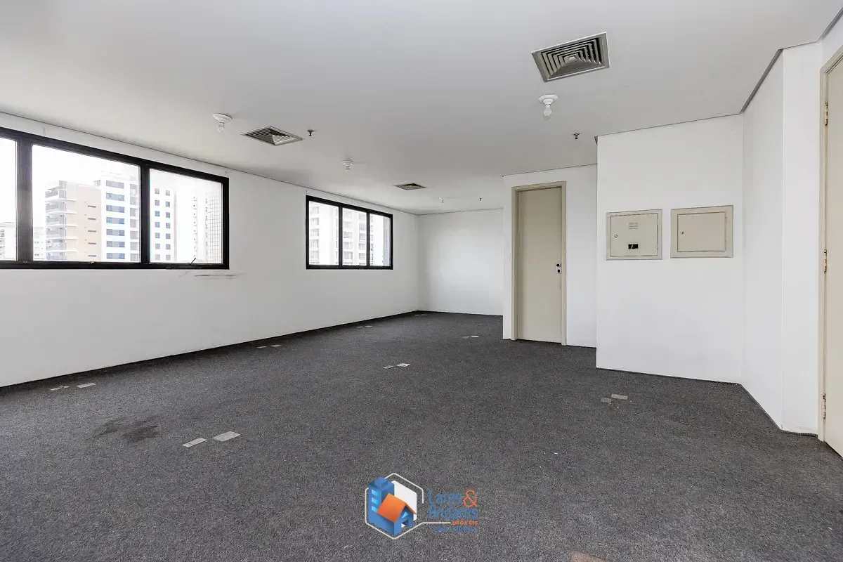 Foto do imóvel Conjunto comercial para venda em Paraíso, 50m² em Rua Apeninos