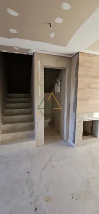Imagem Sobrado à venda no Jardim Maria Alice Gema Quatro Barras PR