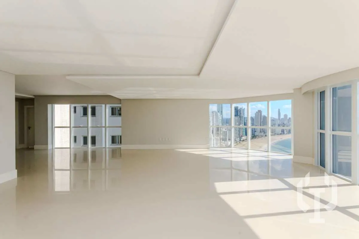Imagem Apartamento à venda em Balneário Camboriú, Barra Sul, com 4 quartos, 237m2