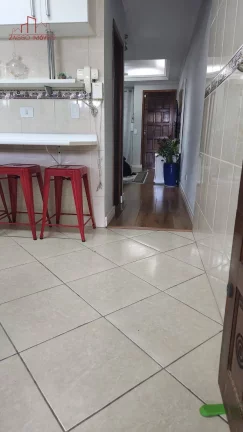 Imagem Oportunidade - Casa 220m² - 2 Dorm - 1 Suíte - 1 Vaga - Taboão da Serra.