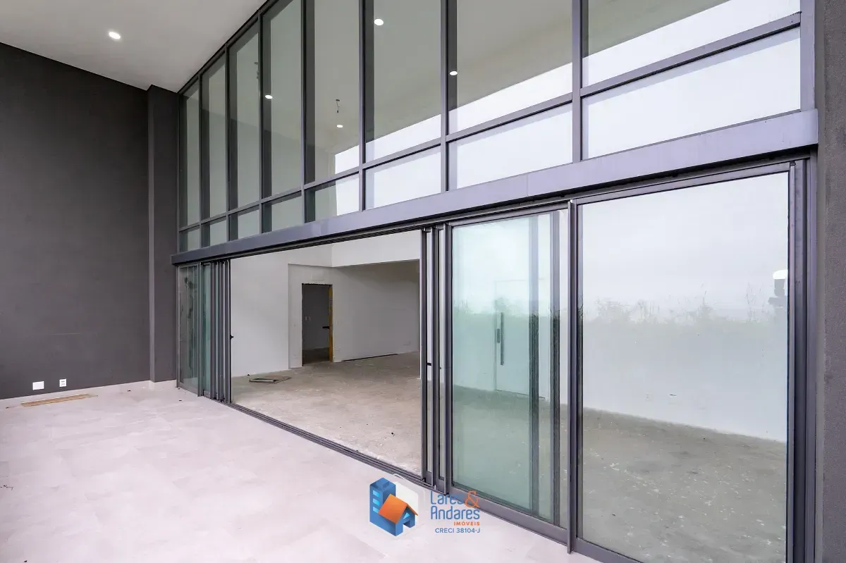 Imagem Duplex para venda em Panamby com 4 quartos, sendo 4 suítes, 422m²