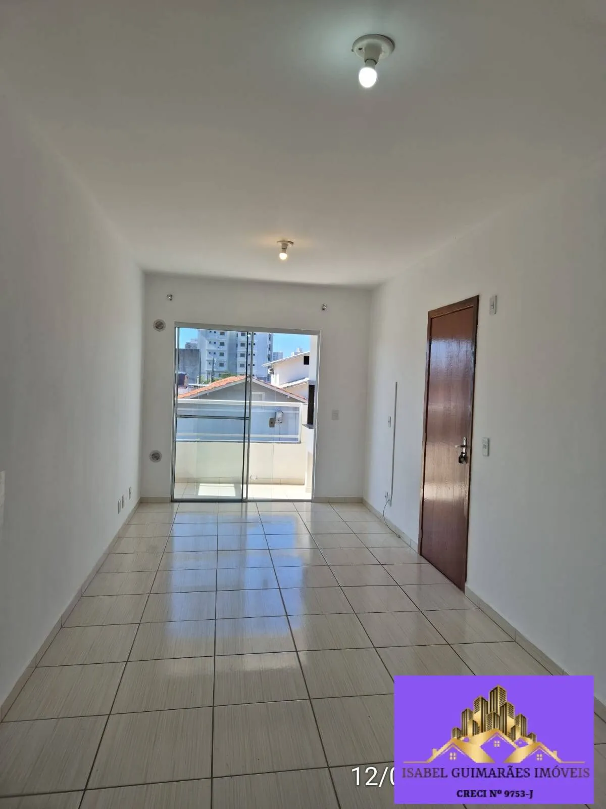 Imagem Vendo Apartamento 02 quartos, 02 banheiros no Gravatá de Navegantes