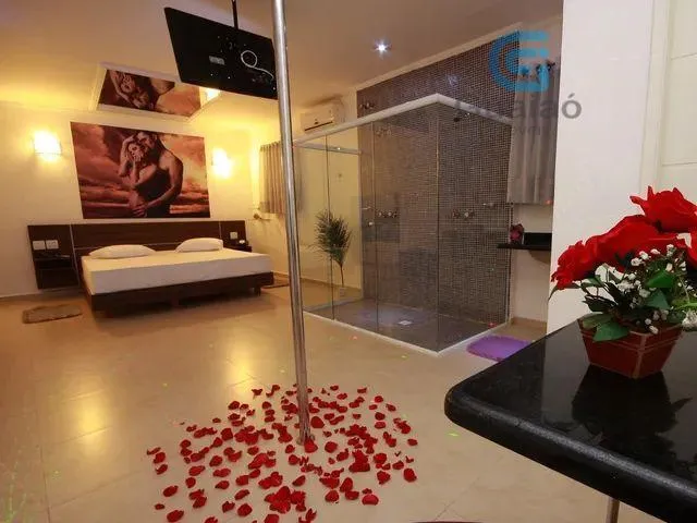 Imagem Vendo prédio, 29 suítes, Vila Nova, Santos
