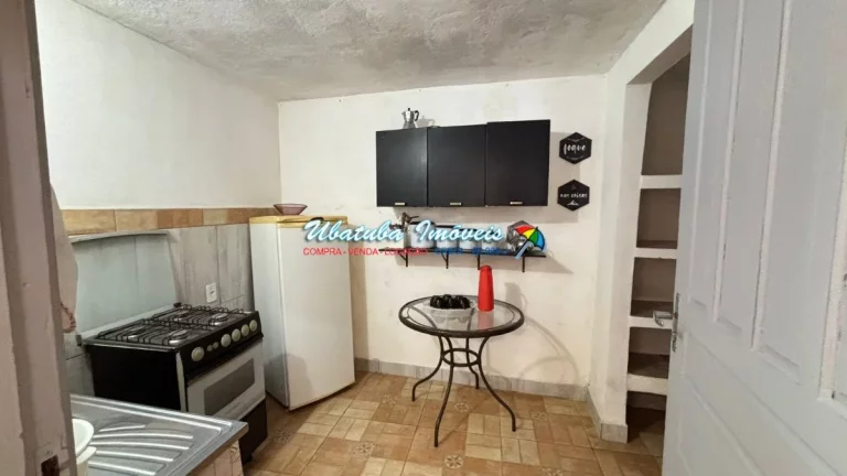 Imagem Casa a 200 metros da Praia do Perequê-açu com edícula