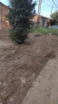 Foto do imóvel Terreno à Venda, 125 m² em VILA VITEM - Iperó