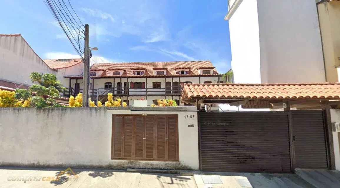 Imagem Casa em Condomínio para Venda em Cabo Frio / RJ no bairro Braga