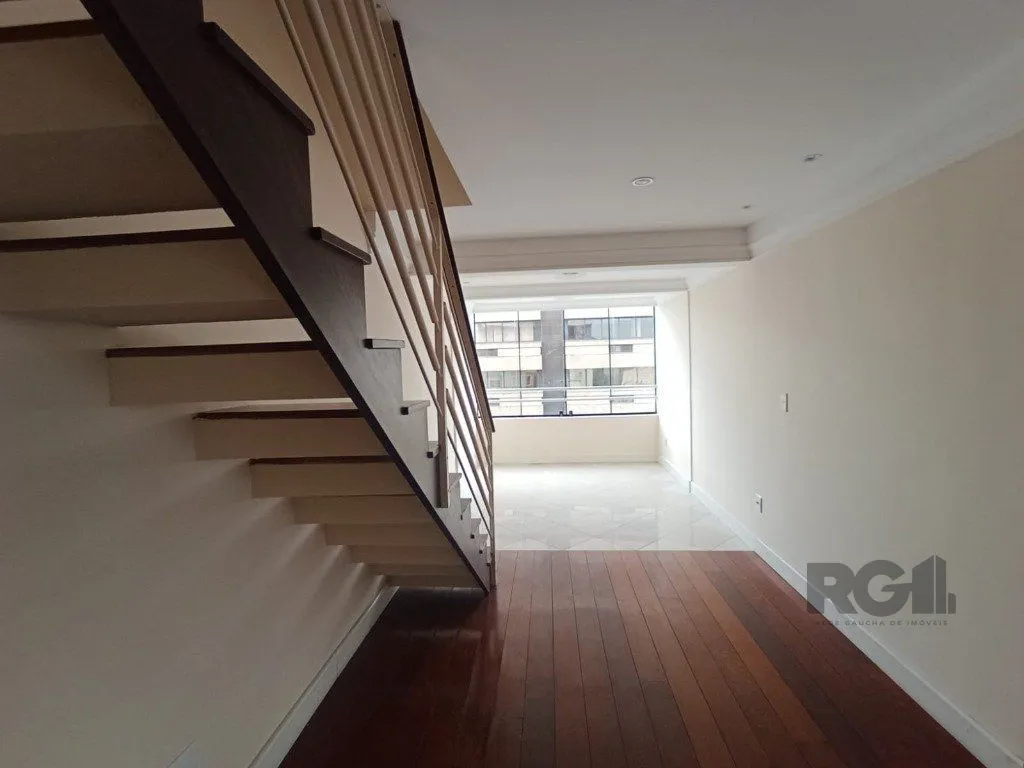 Imagem Duplex 2 dormitórios 1 vaga coberta em frente ao parque marinha do Brasil no Praia de Belas