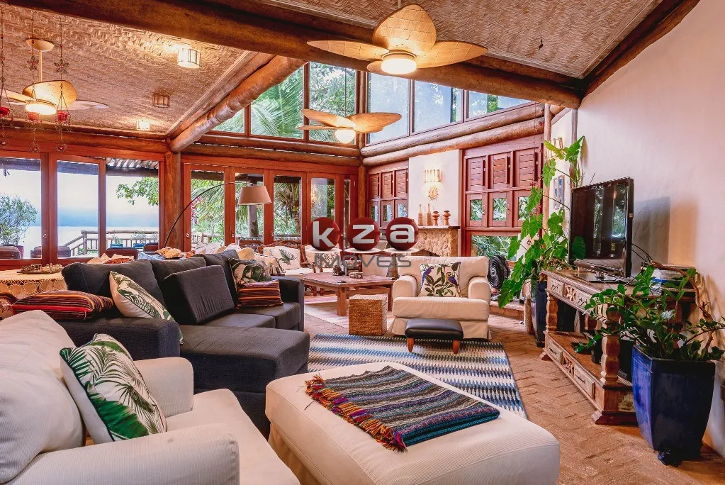 Imagem Imperdível: Casa de luxo com 5 quartos e 5 suítes na Ponta da Sela em Ilhabela-SP!