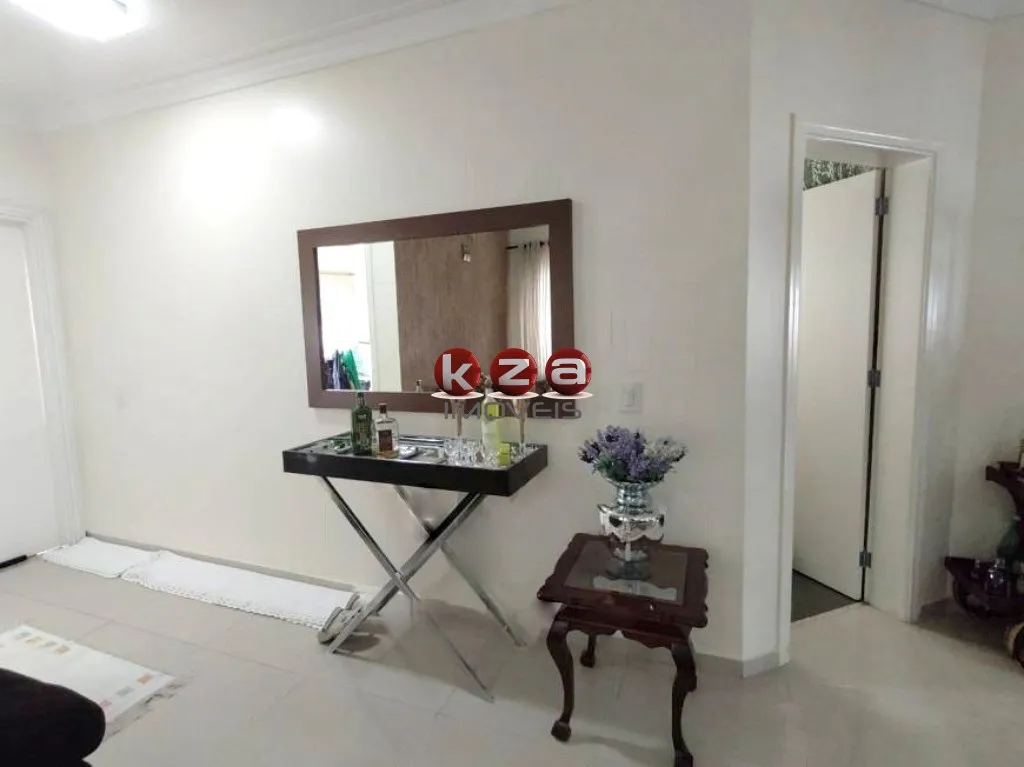 Imagem Casa de Luxo em Condomínio: 4 Quartos, 4 Suítes, 3 Salas, 5 Banheiros, 2 Vagas de Garagem, 300m² em Valinhos-SP, Jardim Recanto.
