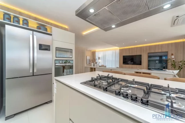 Imagem Apartamento Frente Mar para Venda em Balneário Camboriú, CENTRO, 4 dormitórios, 4 suítes, 6 banheiros, 4 vagas