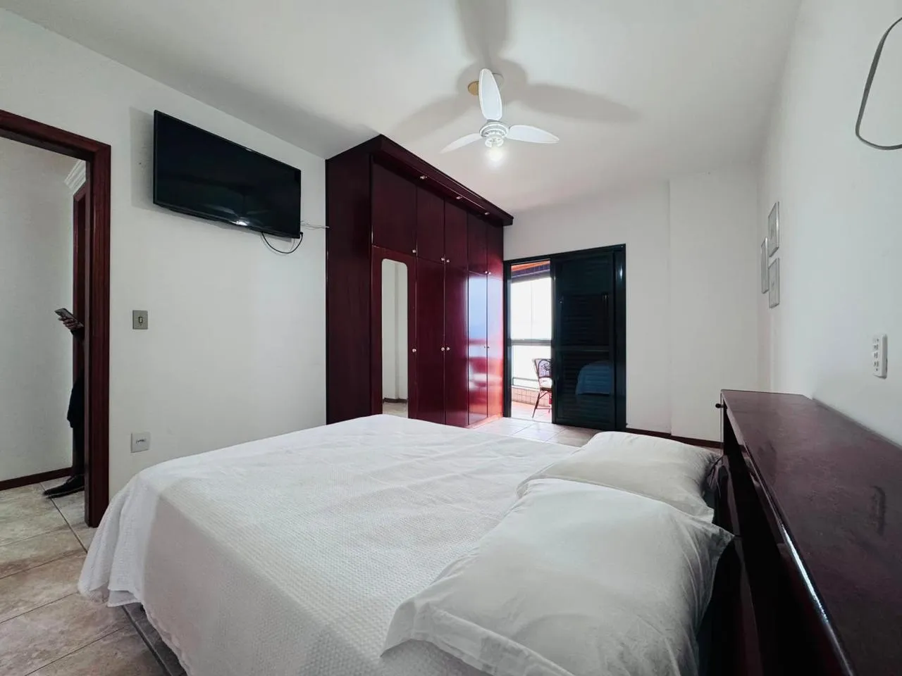 Imagem Apartamento com vista para o mar à venda com 112.49m2 por R$ 4.500.000,00