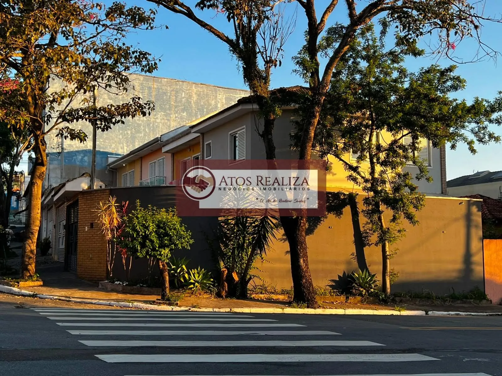Imagem Sobrado à venda no Jardim Santa Cruz, SP | 3 dorms, suíte