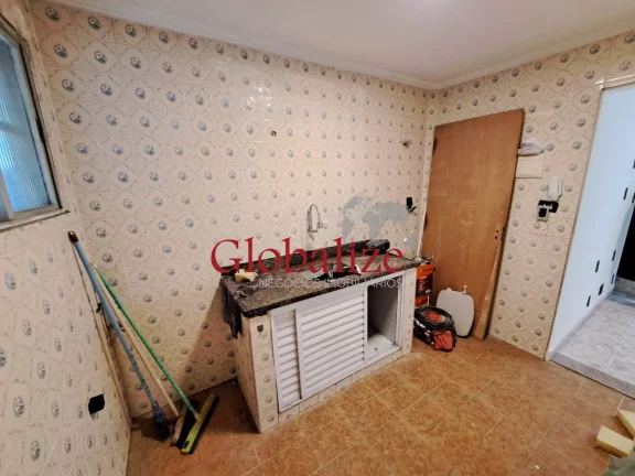 Imagem Apartamento térreo à venda com 50m², 2 quartos, 1 banheiro, 1 vaga por R$285.000,00 na Aparecida em Santos