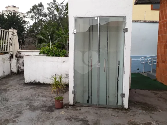 Imagem Casa à venda ou para alugar com 7 quartos, sendo 2 suítes, em Butantã, São Paulo - SP
