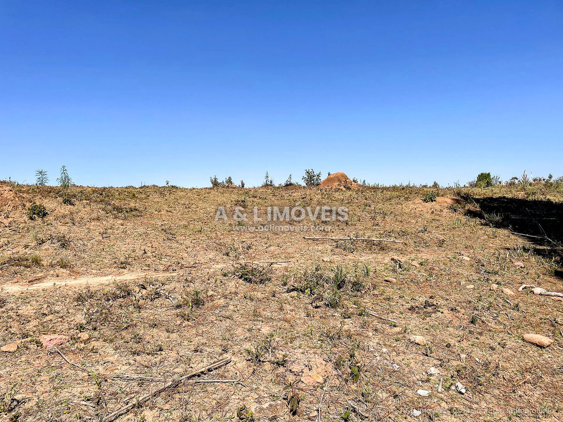 Imagem Terreno 5.268,00 m² à venda em Campos do Jordão | ZR3 | Alto da Boa Vista