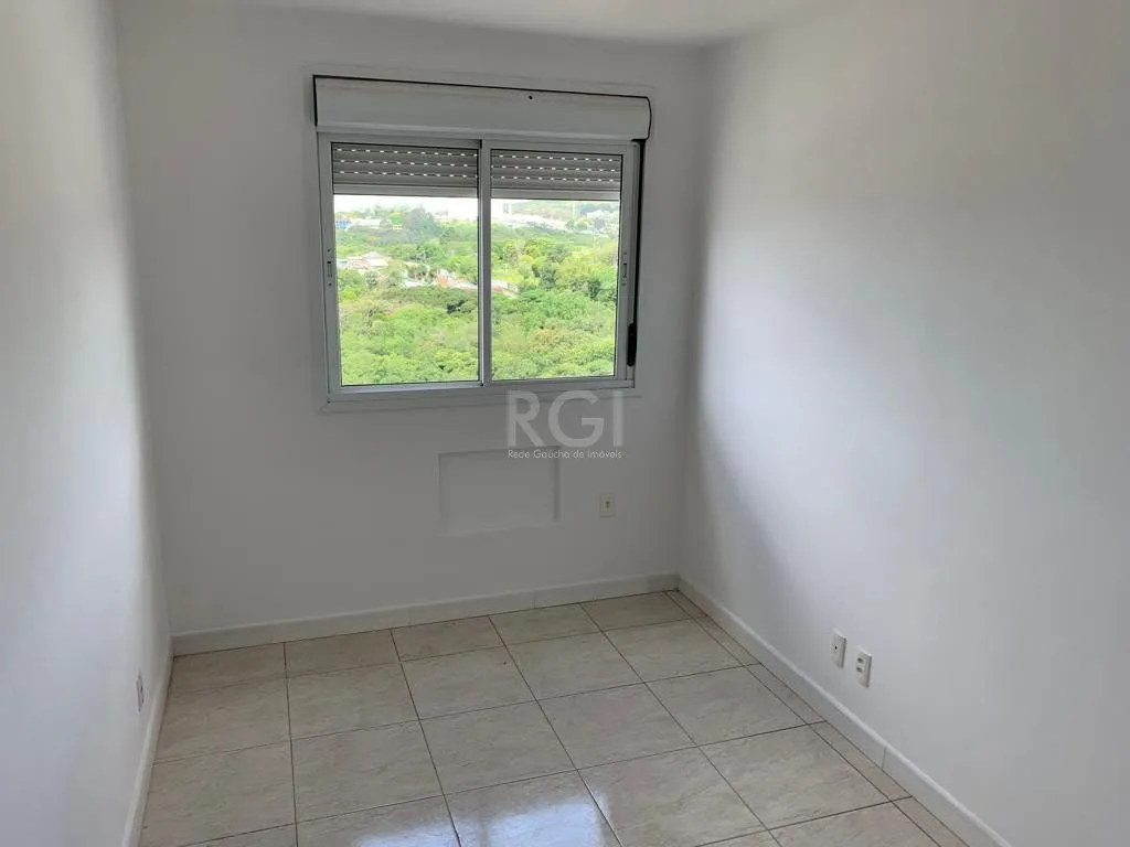 Imagem Lindo apartamento com vista e posição solar privilegiada.