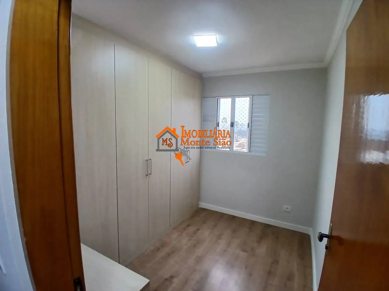Imagem Apartamento com 3 dormitórios à venda, 65 m² por R$ 480.000,00 - Residencial e Comercial Guarulhos - Guarulhos/SP