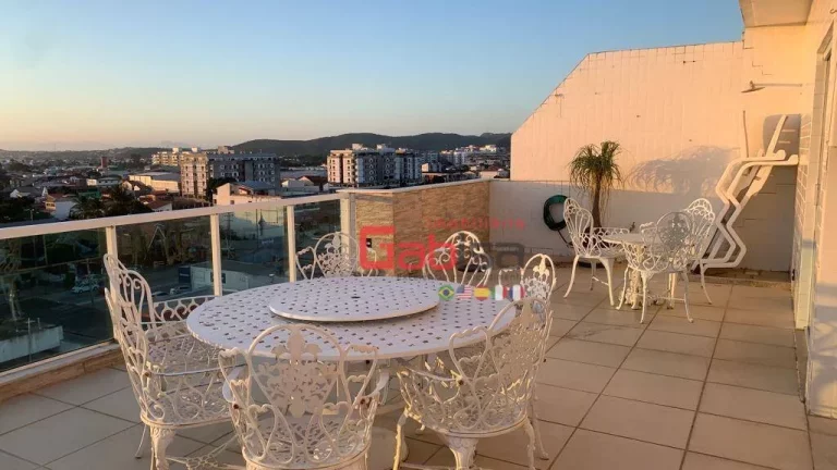 Imagem Cobertura com 3 dormitórios à venda, 130 m² por R$ 780.000,00 - Braga - Cabo Frio/RJ