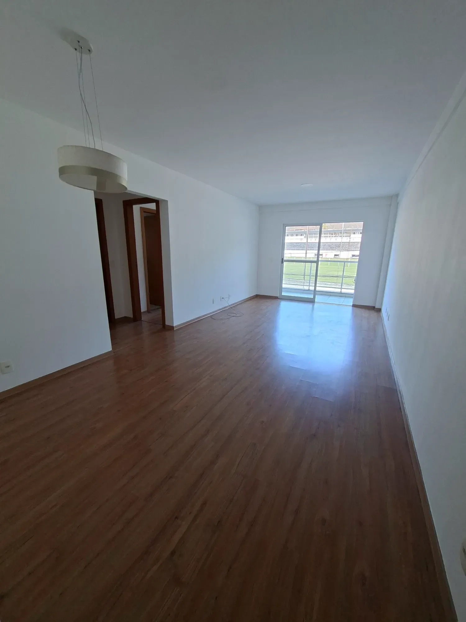 Foto do imóvel Apartamento com 2 Quartos para Alugar, 83 m² em Várzea - Teresópolis